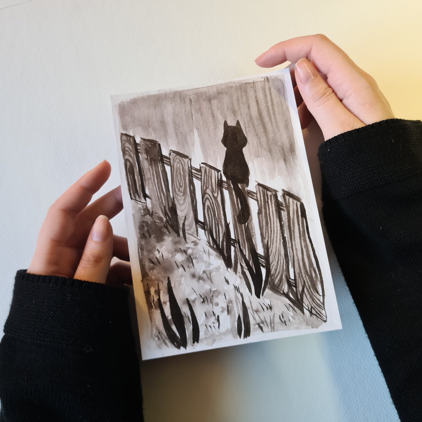 Kunstdruck  - Katze auf einem Zaun